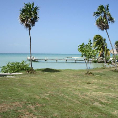 Cerros Beach Inn Corozal Exteriér fotografie