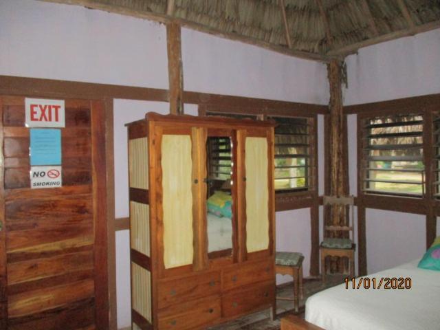Cerros Beach Inn Corozal Exteriér fotografie