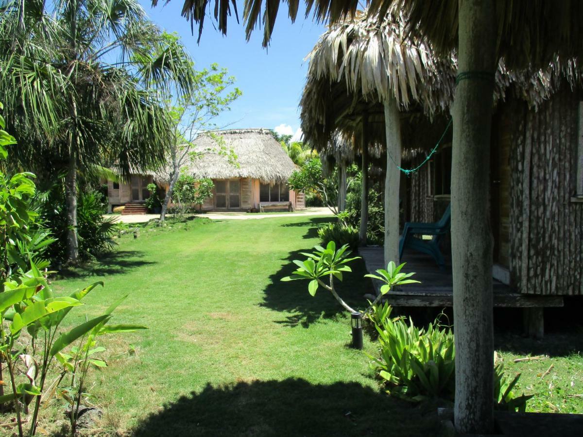 Cerros Beach Inn Corozal Exteriér fotografie